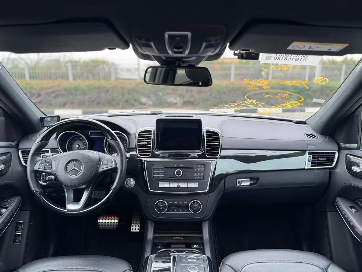 Mercedes Benz GLS550-2019-15-15