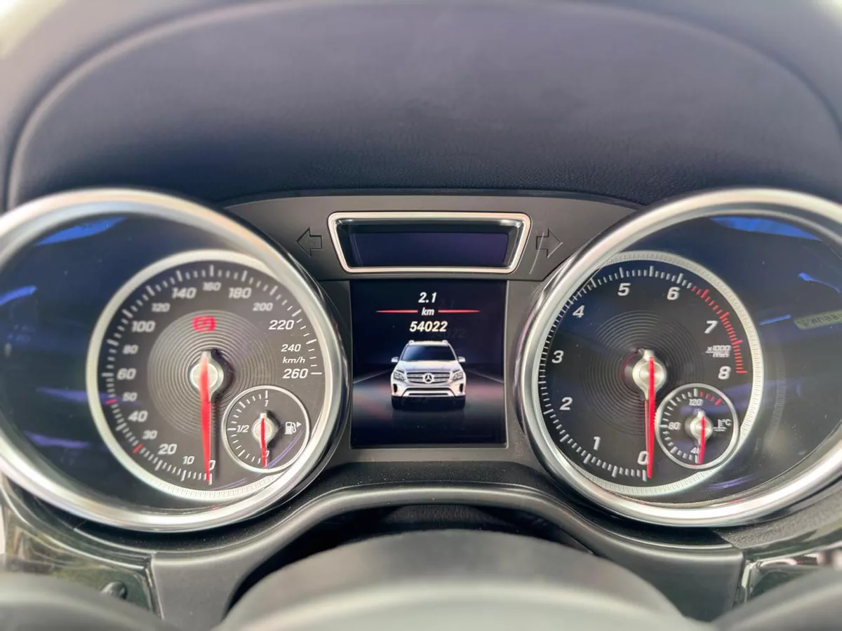 Mercedes Benz GLS550-2019-8-8
