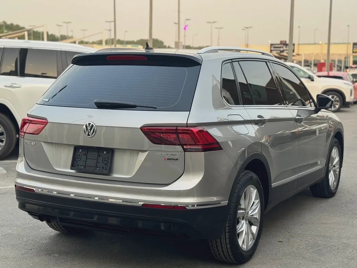 Volkswagen Tiguan 2017 in agency condition, accident-free-3-3