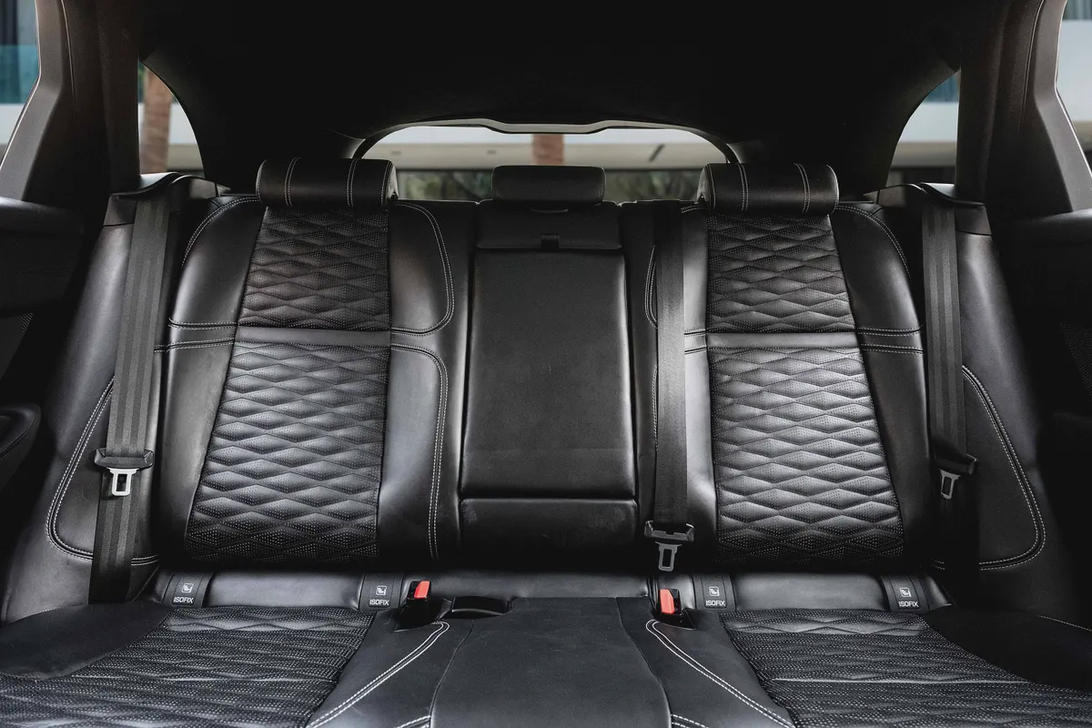 3,232 P.M |  Range Rover Velar SV Autobiography | 0% Downpayment | Fantastic Condition!-11-11