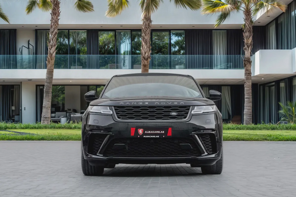 3,232 P.M |  Range Rover Velar SV Autobiography | 0% Downpayment | Fantastic Condition!-3-3