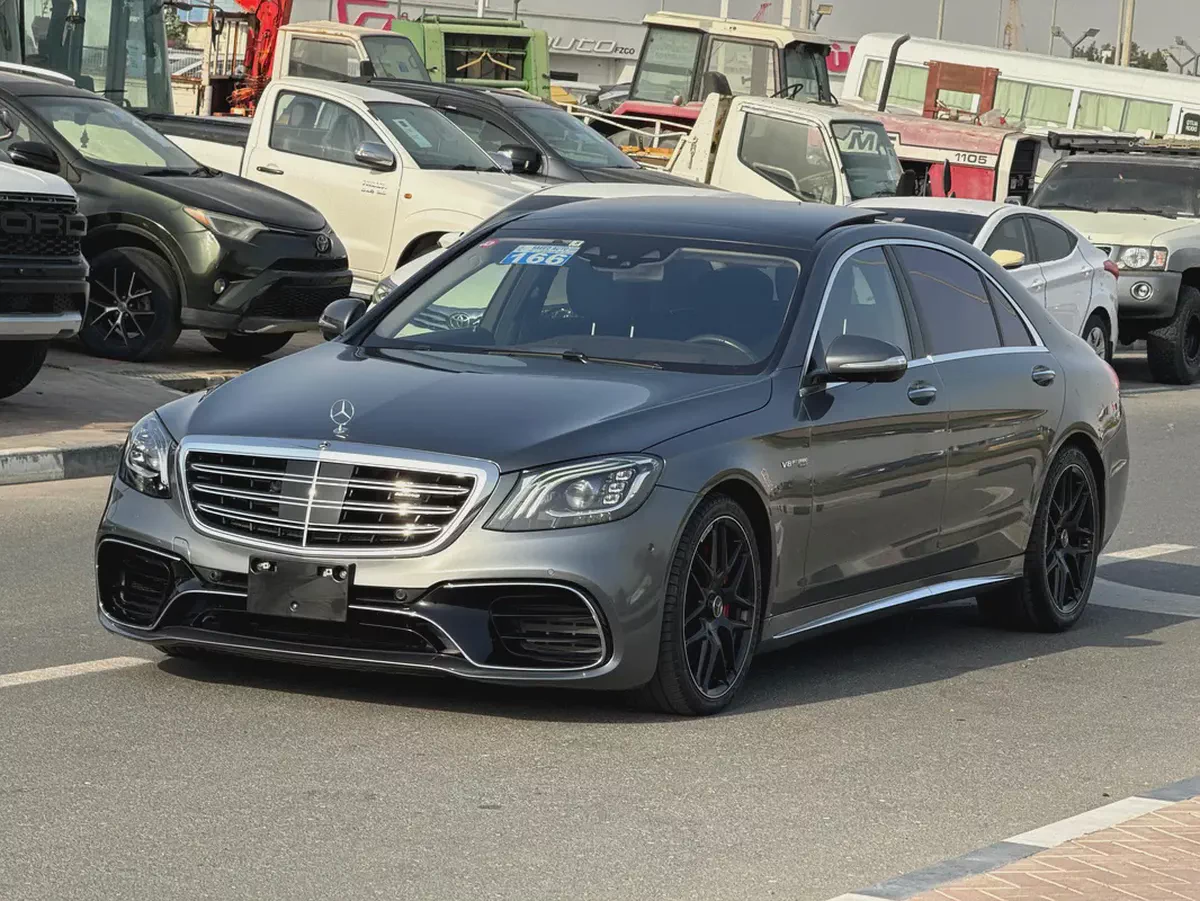 Mercedes Benz S63 AMG 2018 - 6 Buttons - 4.5 Auction Grade - Japan Import - Clean Title-1-1