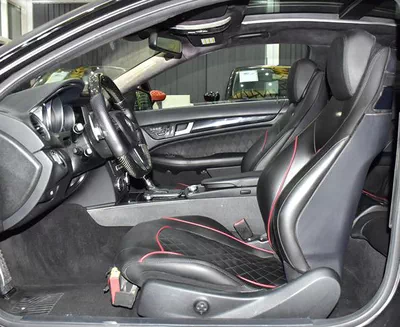 Mercedes Benz C63 AMG ( 2013 Model ) in Black Color GCC Specs-3