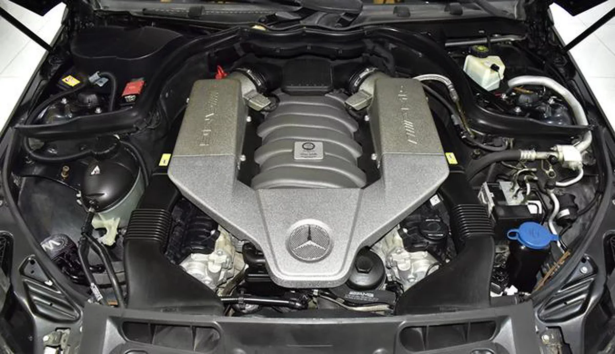 Mercedes Benz C63 AMG ( 2013 Model ) in Black Color GCC Specs-9-9