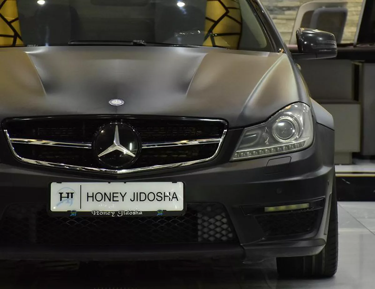 Mercedes Benz C63 AMG ( 2013 Model ) in Black Color GCC Specs-14-14