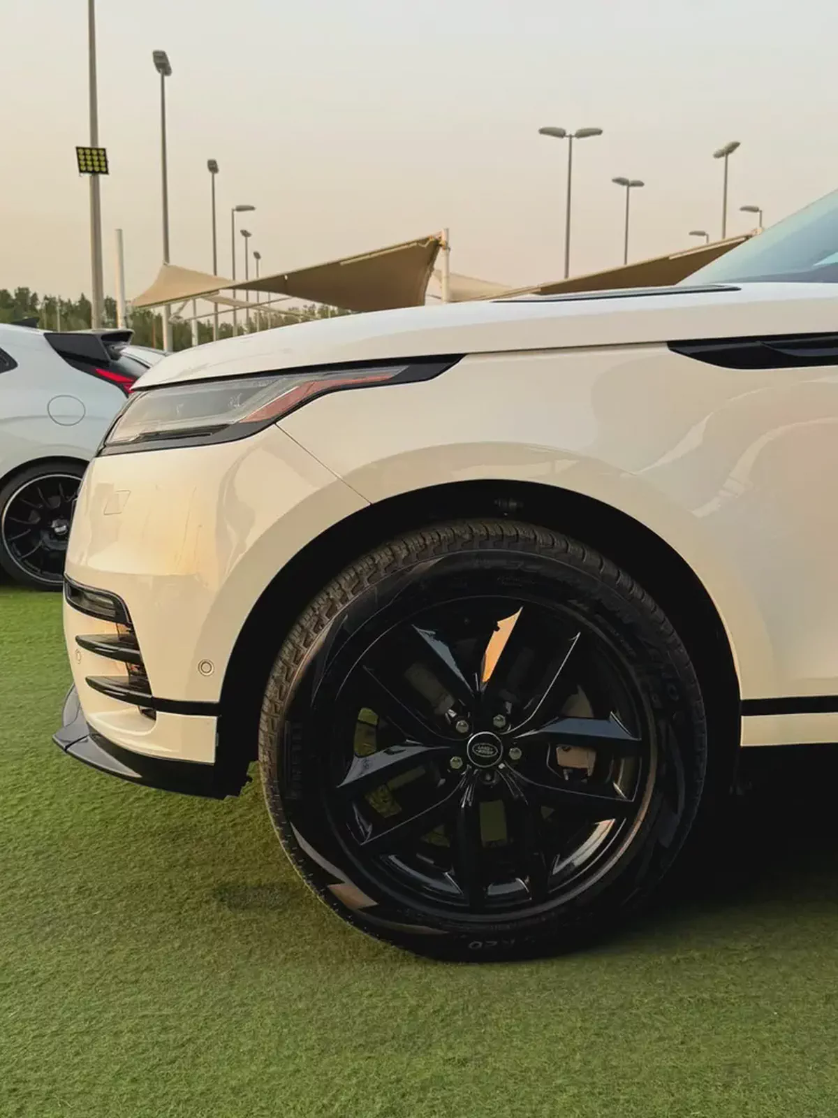 2026 Land Rover Range Rover Velar P250 SE | American Specs-3-3