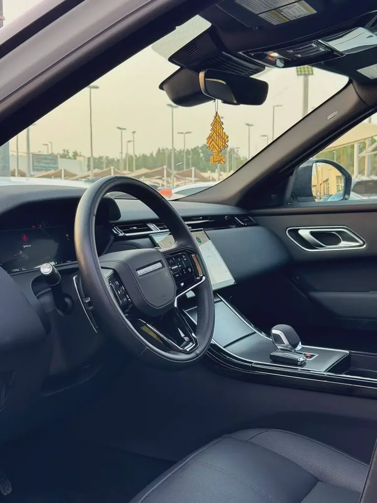 2026 Land Rover Range Rover Velar P250 SE | American Specs-7-7