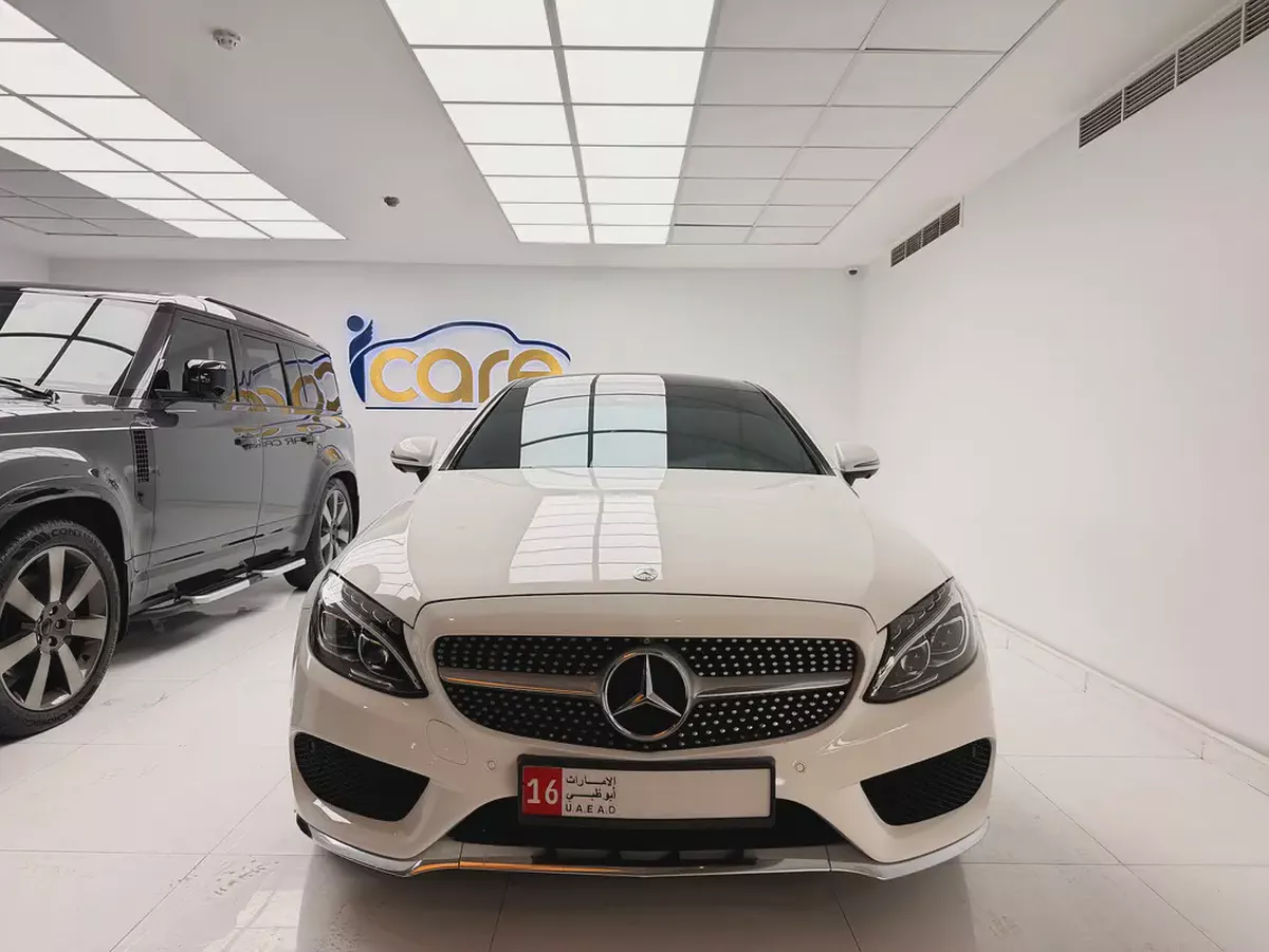 2017 Mercedes-Benz C300 Coupe GCC Specs – Excellent Condition-4-4