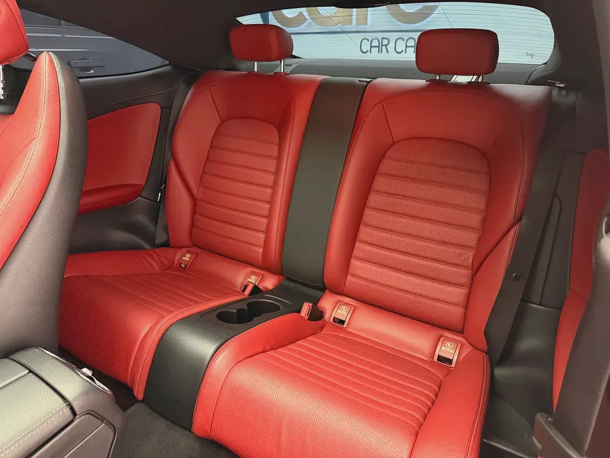 2017 Mercedes-Benz C300 Coupe GCC Specs – Excellent Condition-8-8