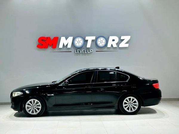 BMW 535i 2016 GCC SPECS LOW KILOMETER WITH ONE YEAR WARRANTY