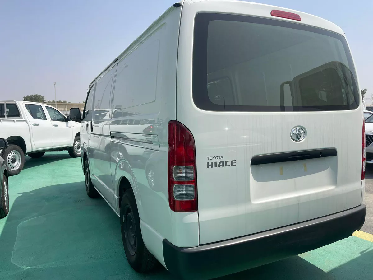 2026 Toyota Hiace-15-15