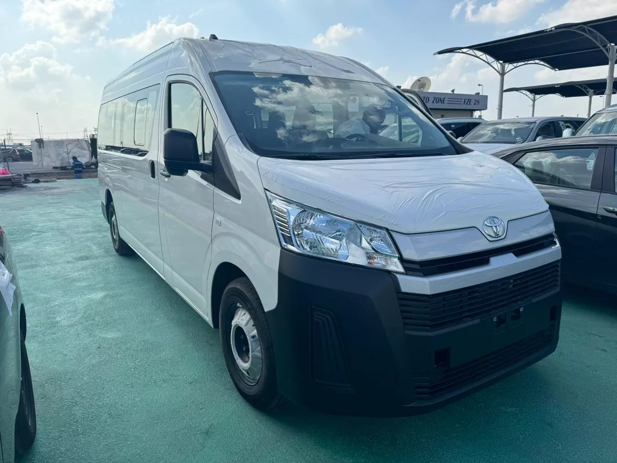2026 Toyota Hiace-11-11