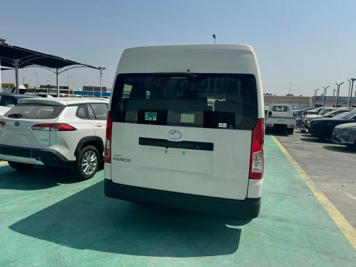 2026 Toyota Hiace-4-4