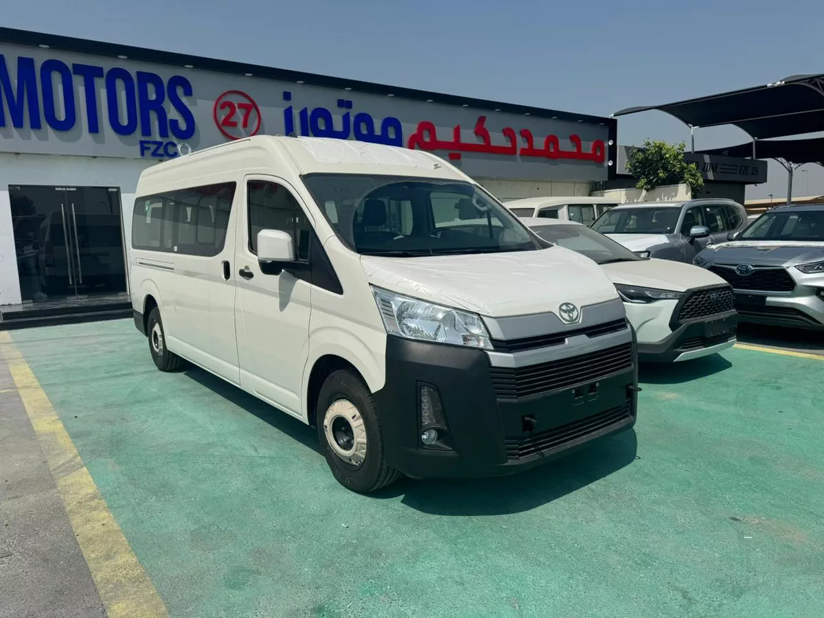 2026 Toyota Hiace-17-17