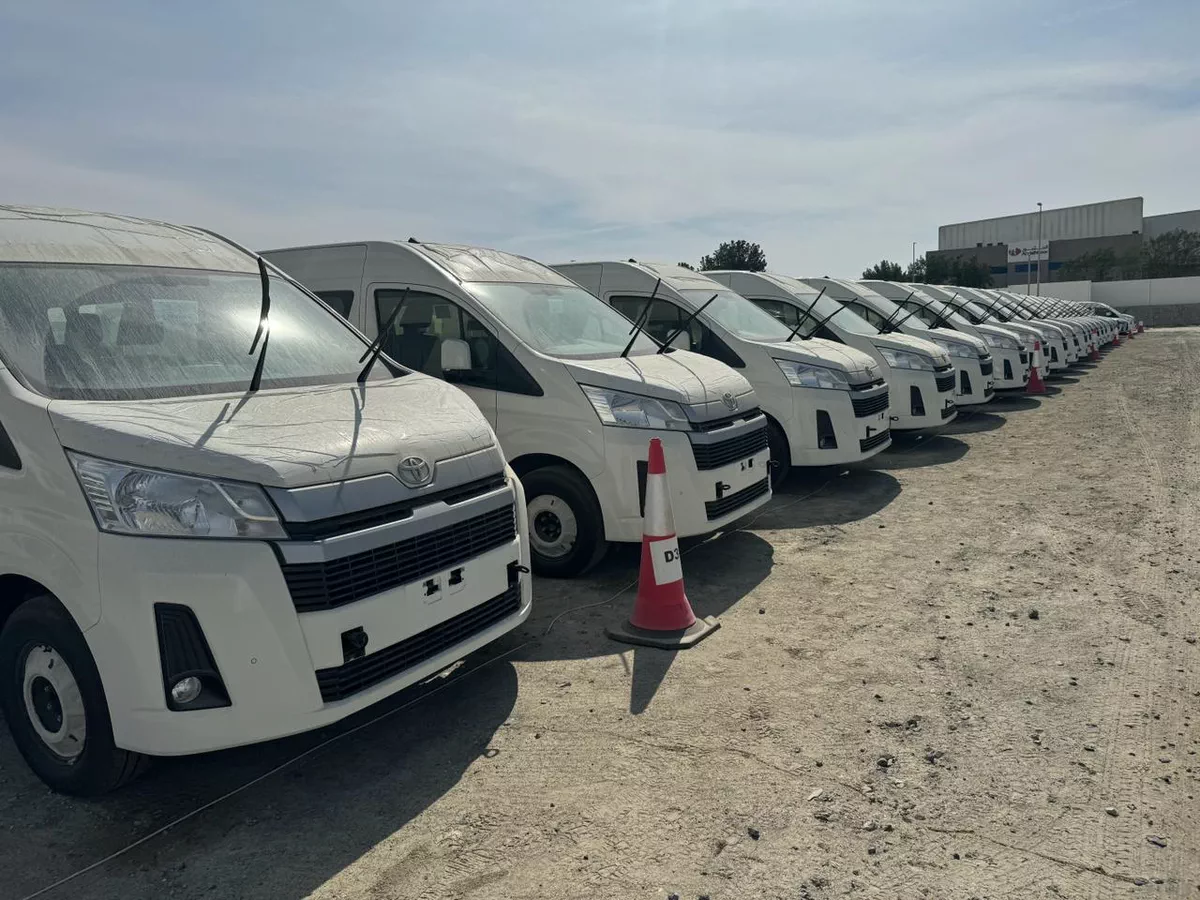 2026 Toyota Hiace-6-6