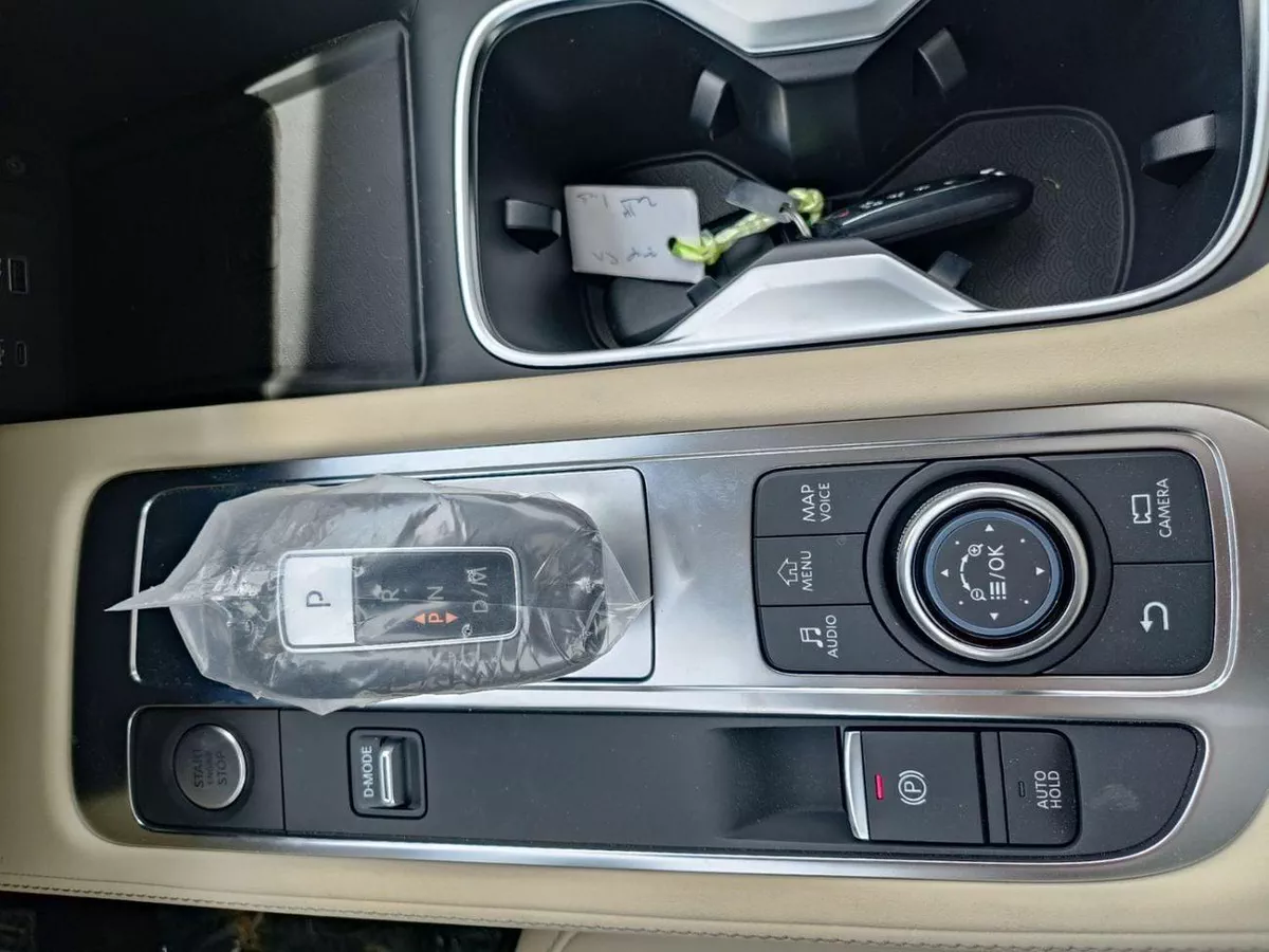 Infiniti QX60 LUXE LUXURY / CLIMATE PACKAGE / 3.5L PETROL V6/ PANORAMIC ROOF / (CODE # IQX60L)-11-0