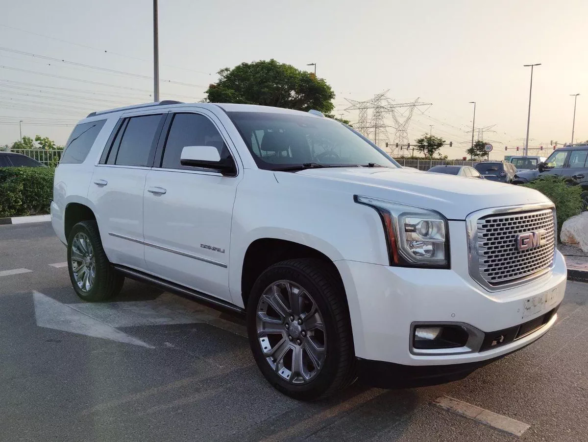 GMC Yukon DENALI