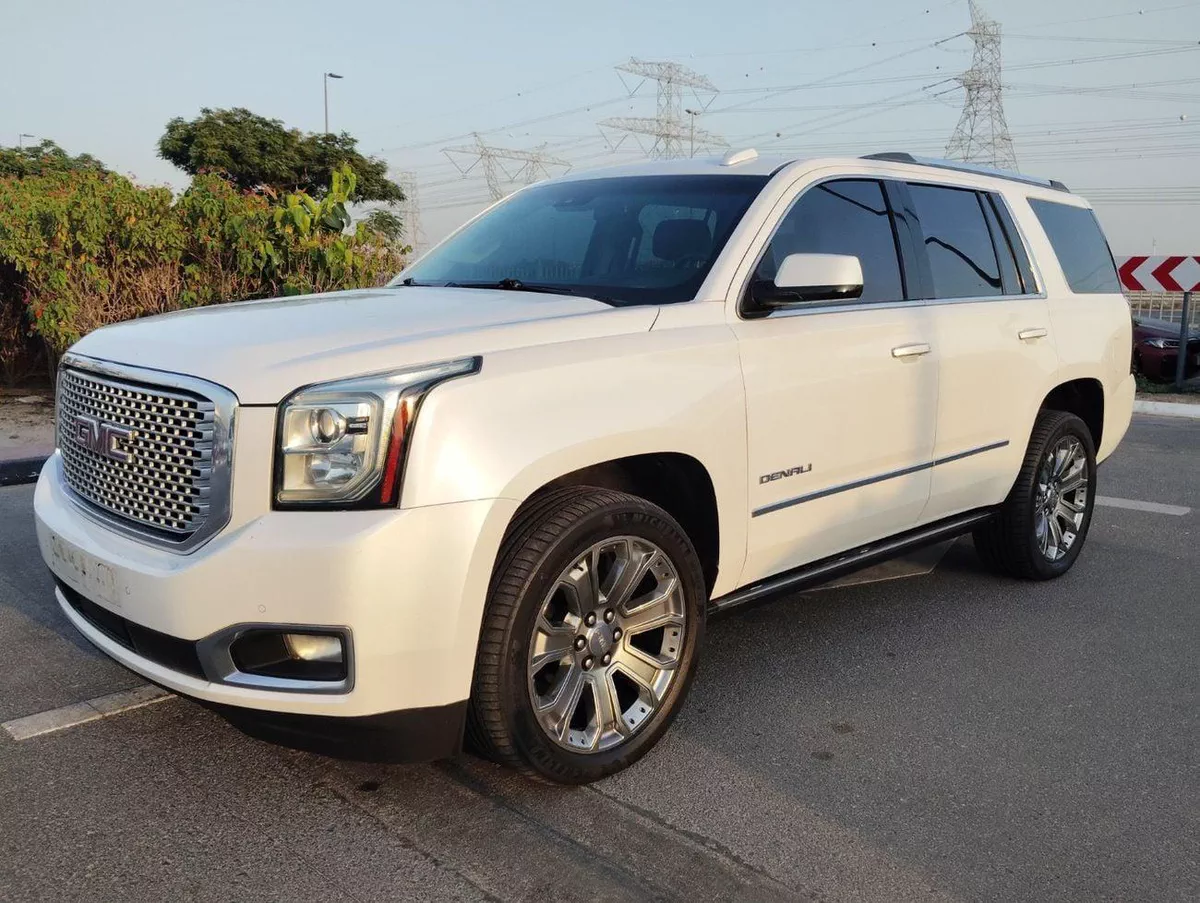 GMC Yukon DENALI-1-0