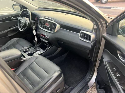 Kia Sorento EX 2016 Kia Sorento 3.3L V6 FWD-Petrol Rear Camera & Sensor - Leather Seat - 75000 mileage -31999 AE-13