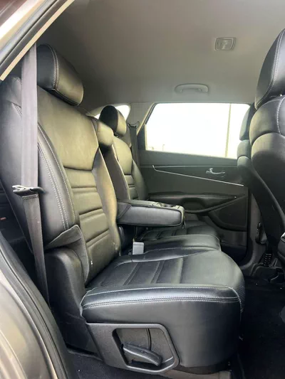 Kia Sorento EX 2016 Kia Sorento 3.3L V6 FWD-Petrol Rear Camera & Sensor - Leather Seat - 75000 mileage -31999 AE-17