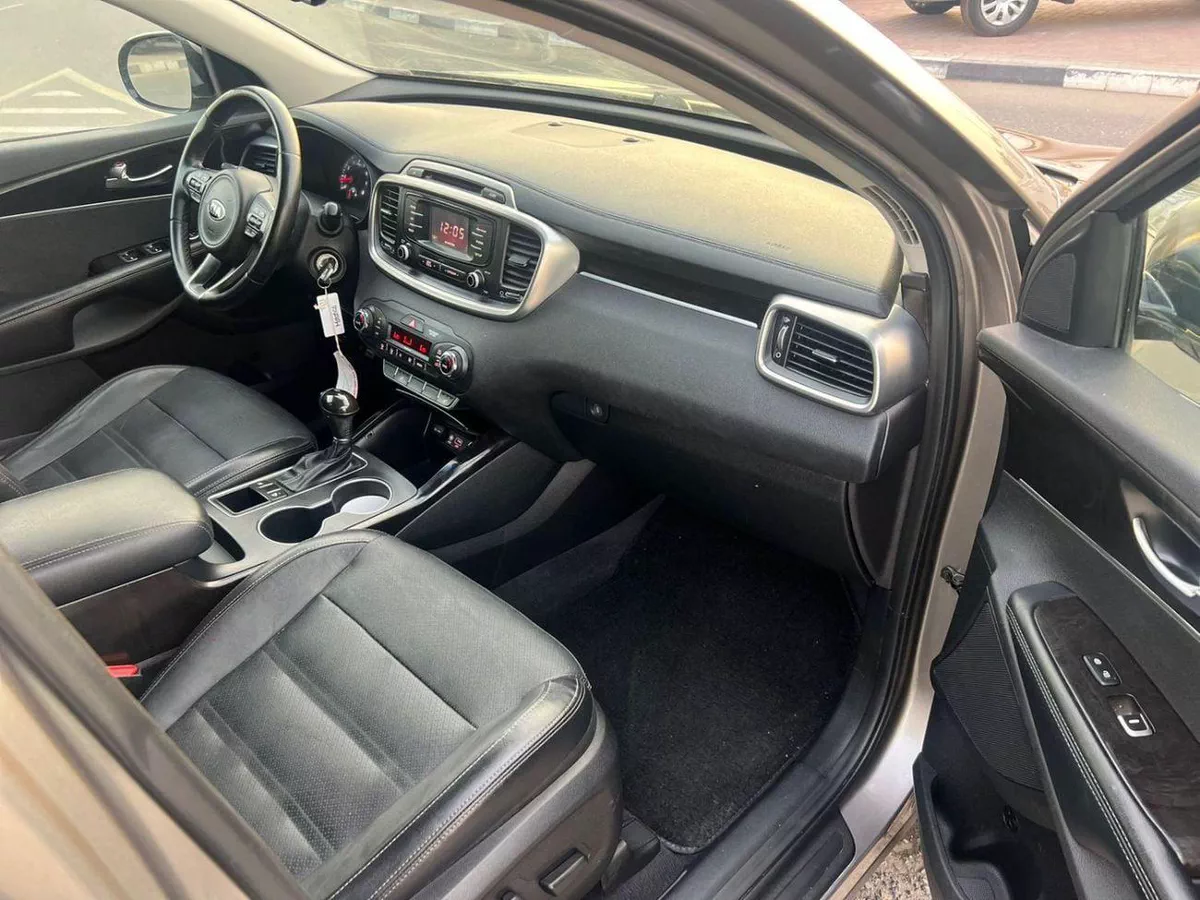 Kia Sorento EX 2016 Kia Sorento 3.3L V6 FWD-Petrol Rear Camera & Sensor - Leather Seat - 75000 mileage -31999 AE-13-0