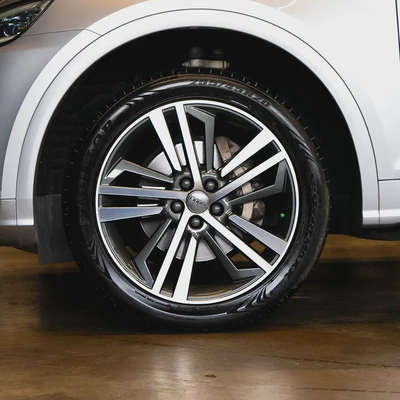 AED 1,724 p.m • 0% Downpayment • Audi Q5 45TFSI S-Line • 1 Year Warranty-7