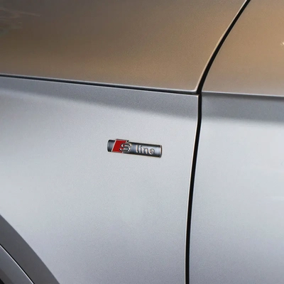 AED 1,724 p.m • 0% Downpayment • Audi Q5 45TFSI S-Line • 1 Year Warranty-8
