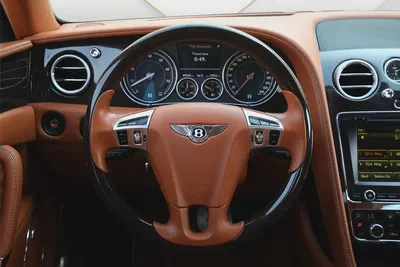 BENTLEY FLYING SPUR V.8 - 2016 - GCC - VENTILATED SEATS - REAR ENTERTINMENT - FULLY LOADED-13
