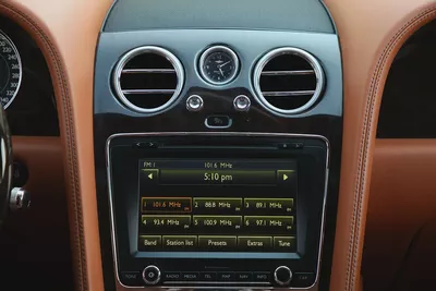BENTLEY FLYING SPUR V.8 - 2016 - GCC - VENTILATED SEATS - REAR ENTERTINMENT - FULLY LOADED-14