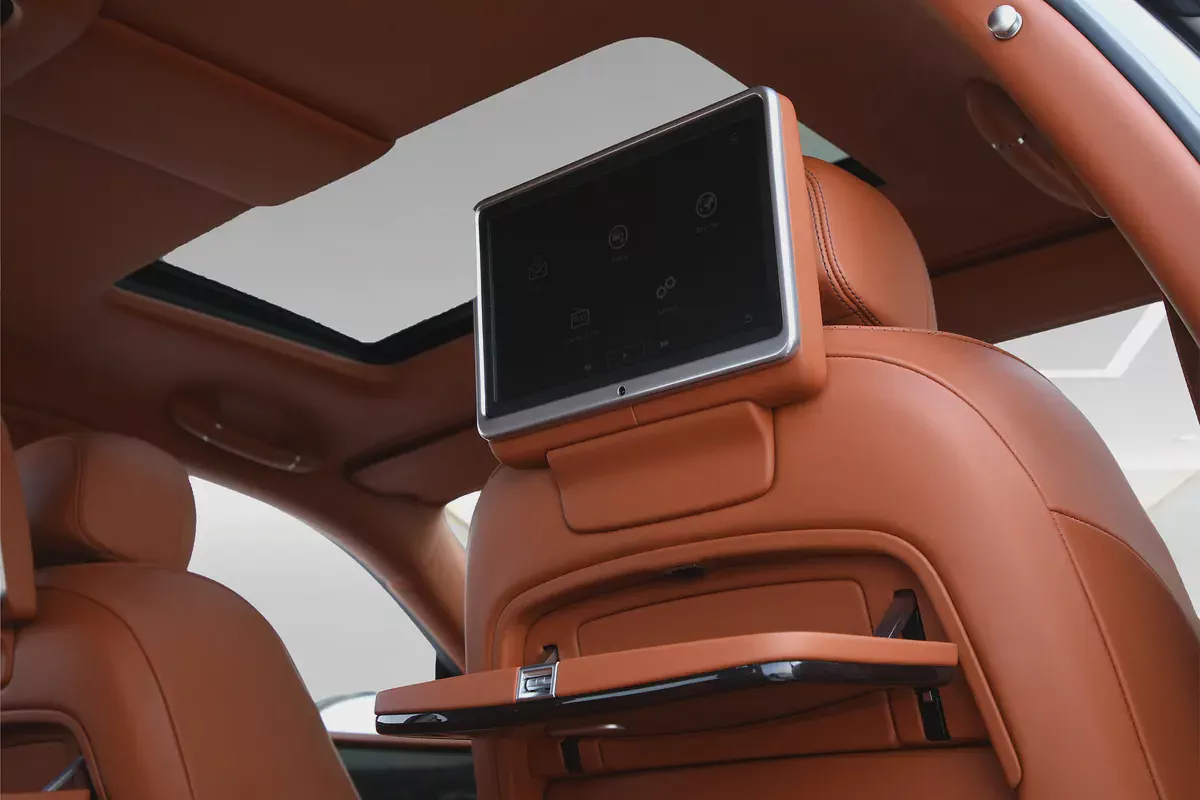 BENTLEY FLYING SPUR V.8 - 2016 - GCC - VENTILATED SEATS - REAR ENTERTINMENT - FULLY LOADED-18-18