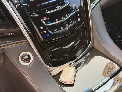 2019 Cadillac Escalade Platinum Luxury | Canadian Specs | Fully Loaded-16