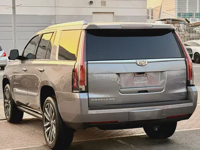 2019 Cadillac Escalade Platinum Luxury | Canadian Specs | Fully Loaded-4