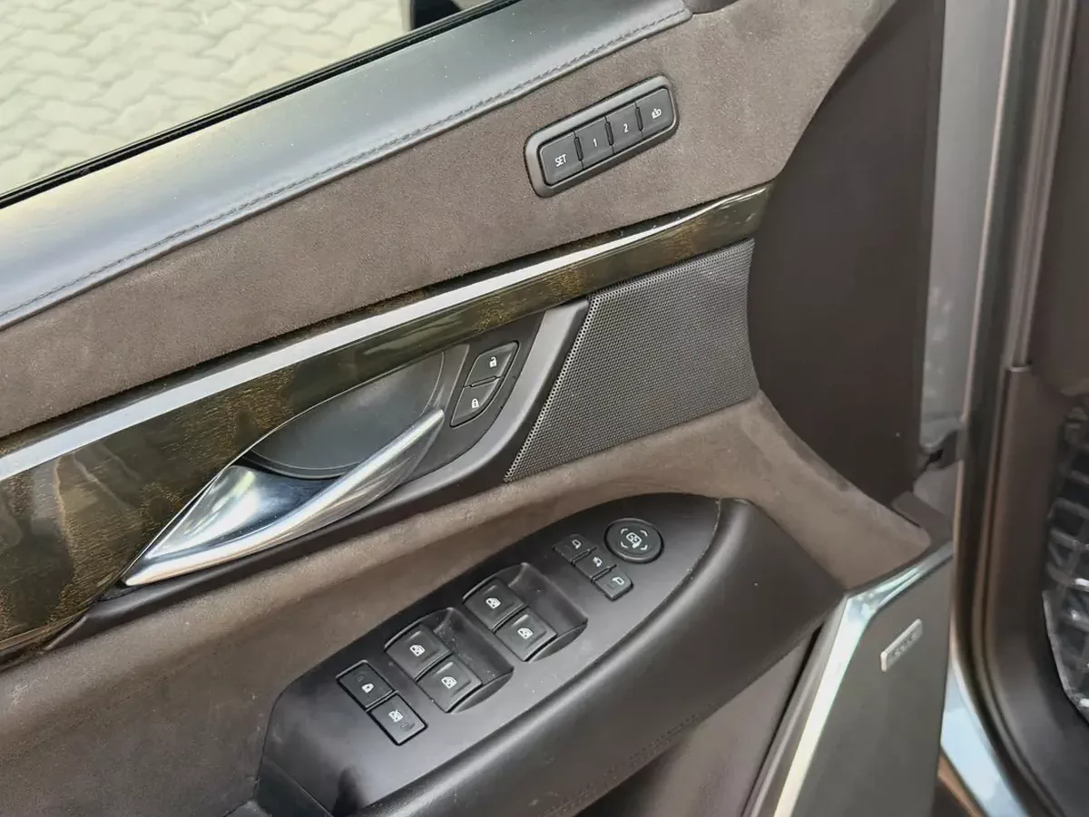 2019 Cadillac Escalade Platinum Luxury | Canadian Specs | Fully Loaded-14-14