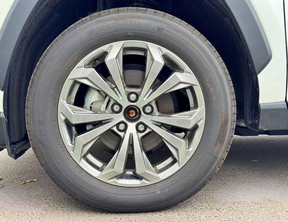 Toyota RAV4 ELITE / 2.5L HYBRID / 360* WITH PANORAMIC ROOF / FULL OPTION (CODE # HYBRID)-4-4