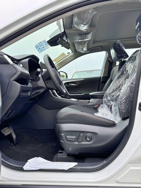 Toyota RAV4 ELITE / 2.5L HYBRID / 360* WITH PANORAMIC ROOF / FULL OPTION (CODE # HYBRID)