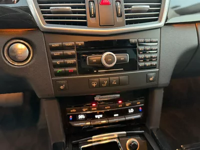 Mercedes Benz E350-2011-9