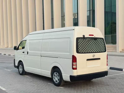Toyota Hiace 2021 Standard GCC Specs-1