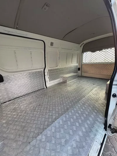 Toyota Hiace 2021 Standard GCC Specs-5