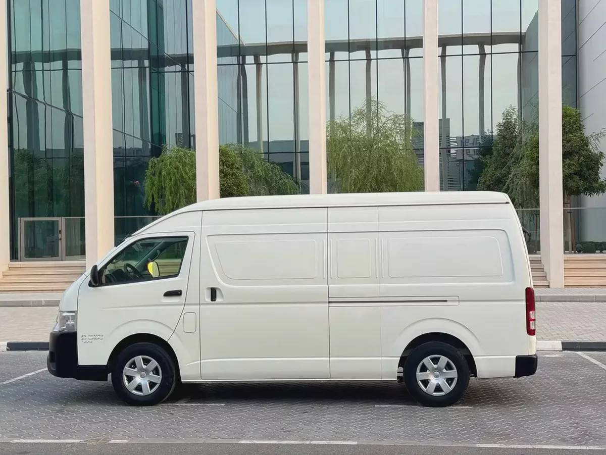 Toyota Hiace 2021 Standard GCC Specs-11-11