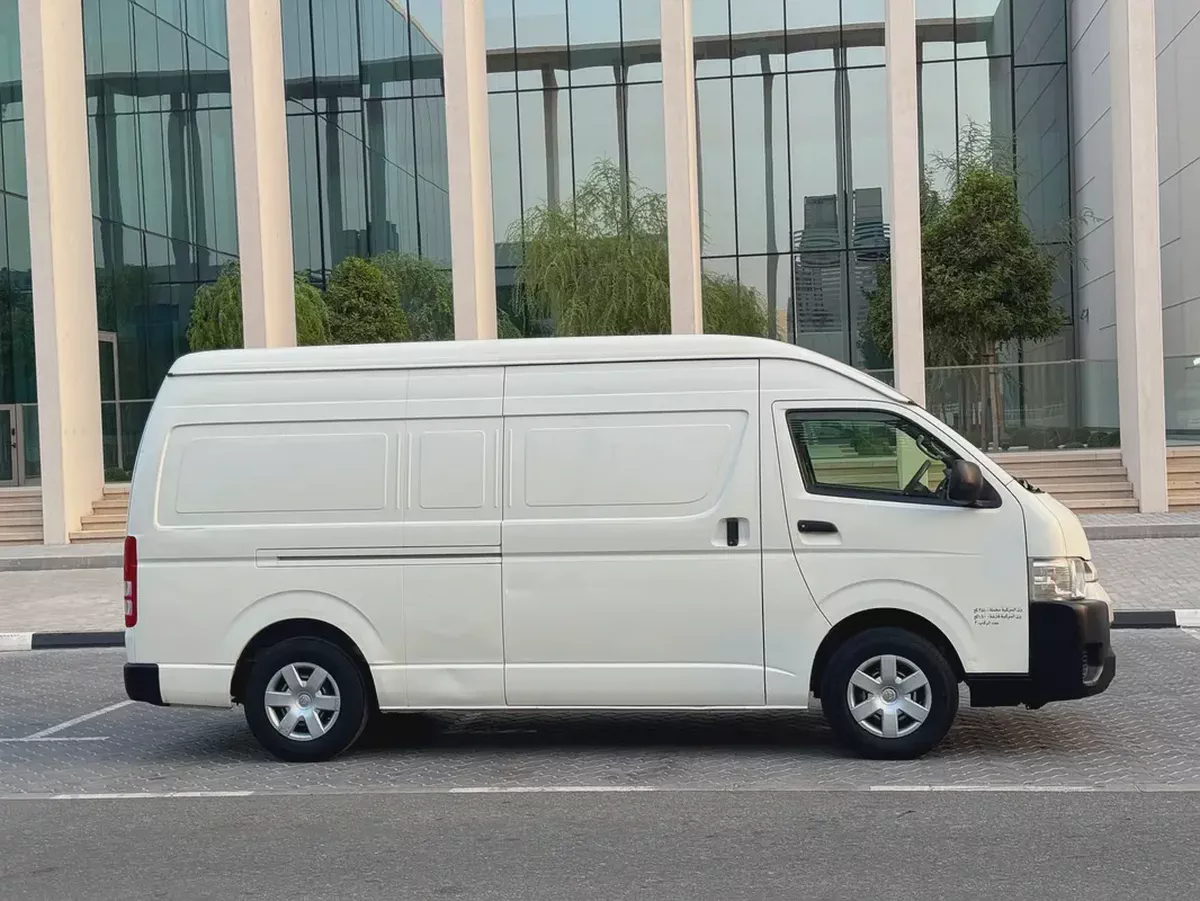 Toyota Hiace 2021 Standard GCC Specs