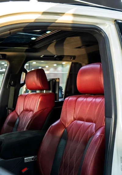 Lexus LX-Series LX 570 Black Edition-3