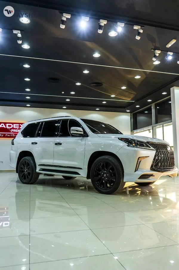 Lexus LX-Series LX 570 Black Edition