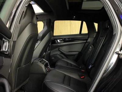 2020 - Porsche Panamera Turbo S E-Hybrid - Prestige Condition for 360,000.00 AED-1