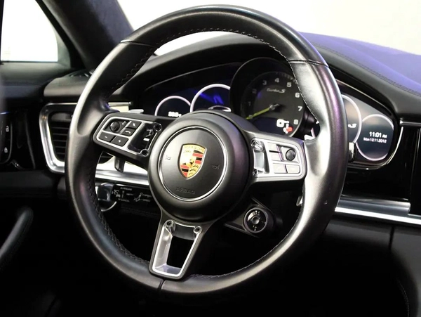 2020 - Porsche Panamera Turbo S E-Hybrid - Prestige Condition for 360,000.00 AED