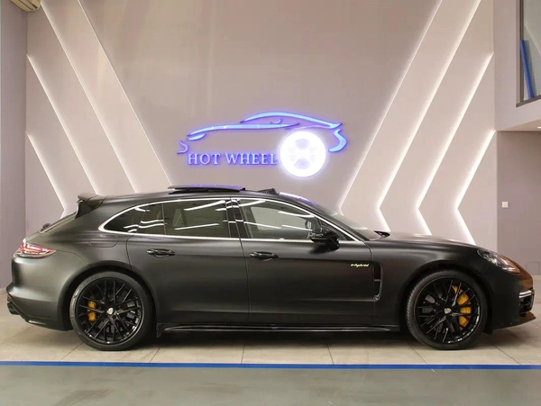 2020 - Porsche Panamera Turbo S E-Hybrid - Prestige Condition for 360,000.00 AED