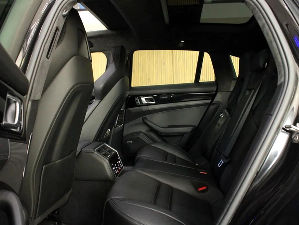 2020 - Porsche Panamera Turbo S E-Hybrid - Prestige Condition for 360,000.00 AED