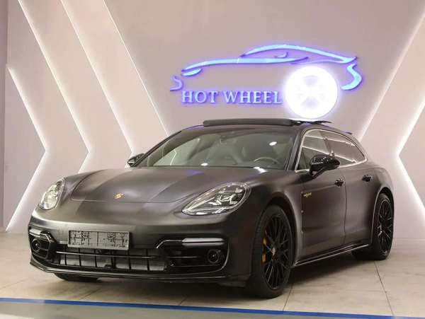 2020 - Porsche Panamera Turbo S E-Hybrid - Prestige Condition for 360,000.00 AED