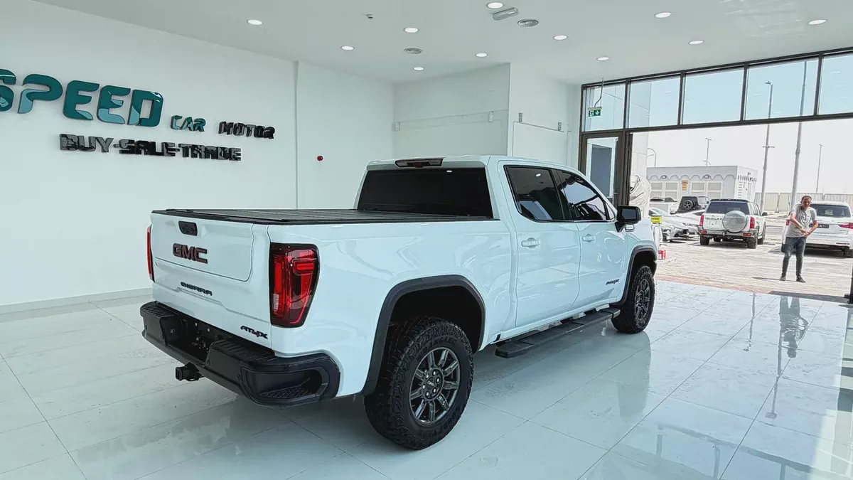 Brand New 2025 GMC Sierra 1500 AT4X | GCC Specs | Full Option-9-9