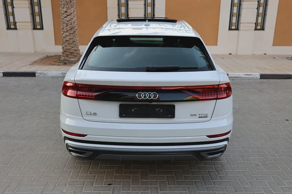 Audi Q8 (55 TFSI Quattro)-2020-72000KM-GCC SPECS