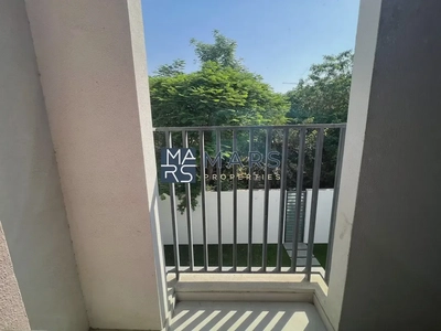 Corner Unit | Landscaped Garden | Ready To Move-10